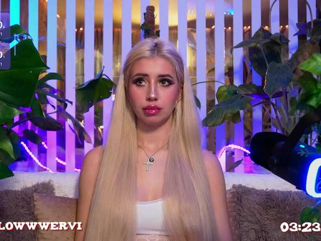 MiaLiaHot from BongaCams is Freechat