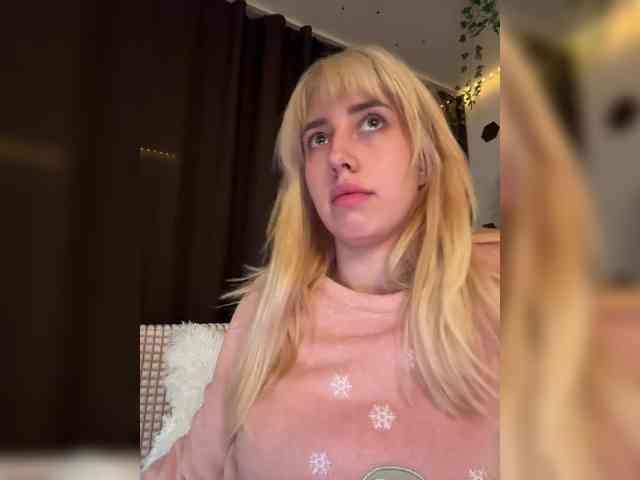 xxx chatroom MiaLiaHot