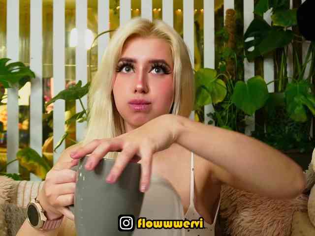 MiaLiaHot Live Webcam on BongaCams