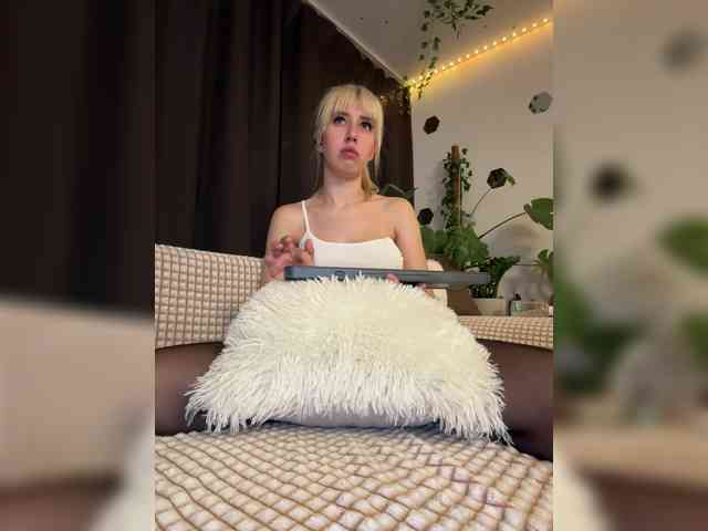 masturbate video chat MiaLiaHot