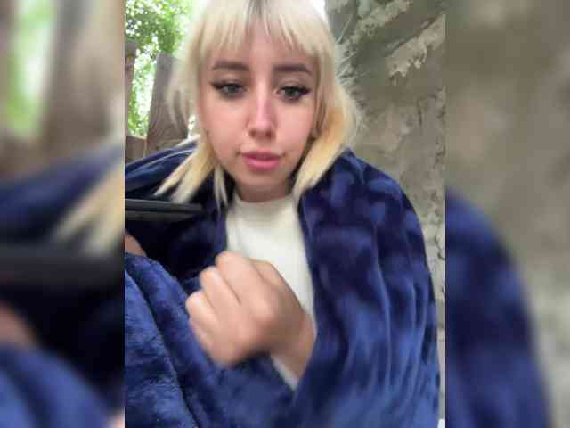 MiaLiaHot