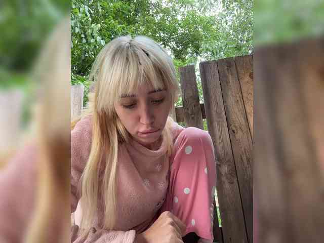 best video chat MiaLiaHot