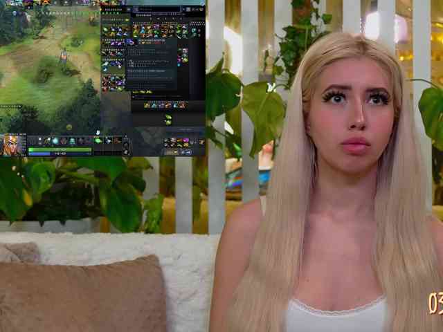 free live cam sex MiaLiaHot