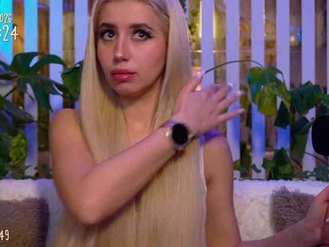 MiaLiaHot Live Webcam on BongaCams