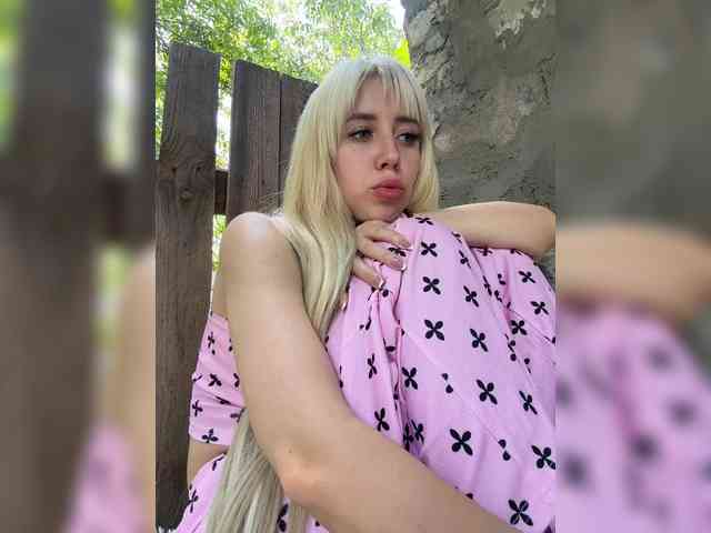 online live show MiaLiaHot