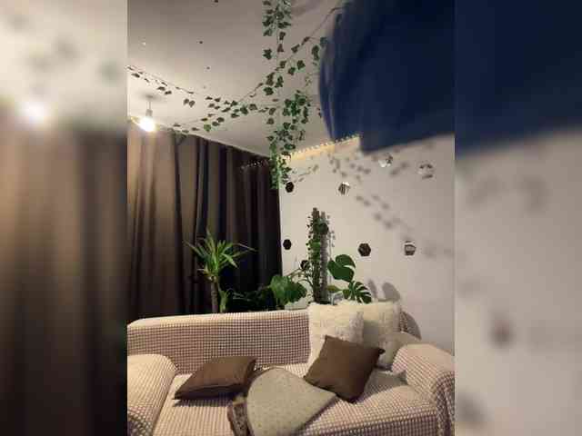 sex cam live MiaLiaHot