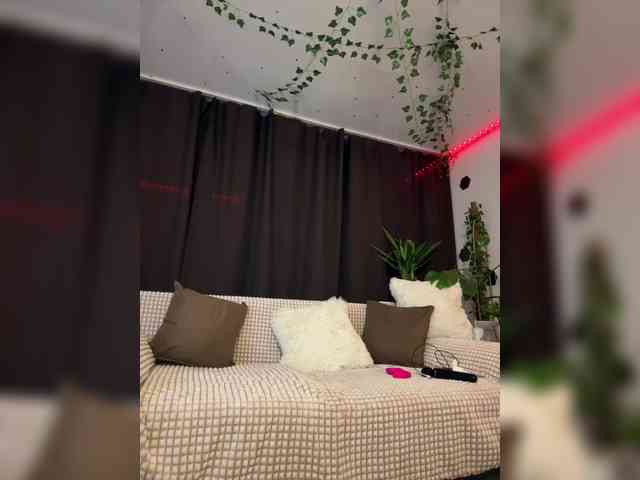 sex cam free MiaLiaHot