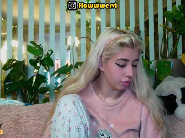 MiaLiaHot Live Webcam on BongaCams