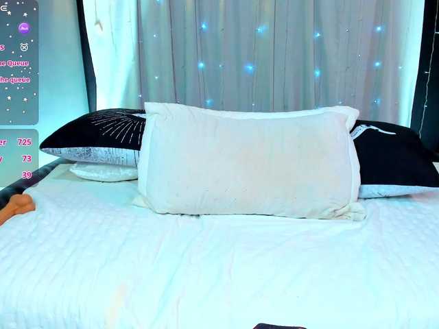 EmilyRank's BongaCams show and profile