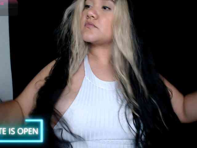 amy2squirt webcam