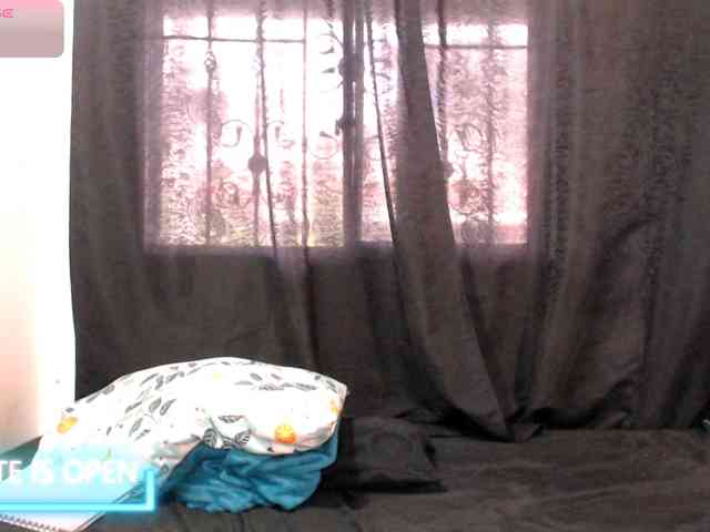 amy2squirt webcam