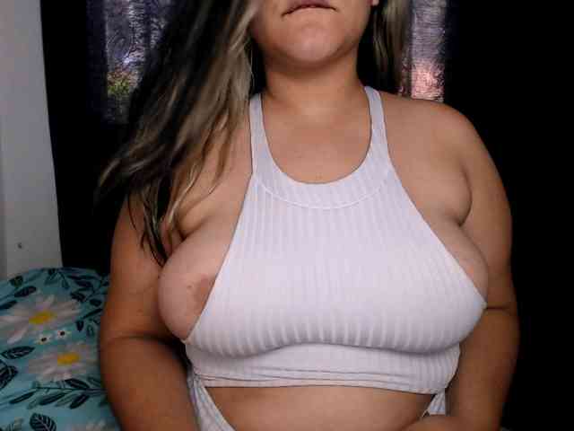 amy2squirt webcam