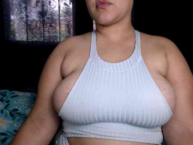 amy2squirt webcam