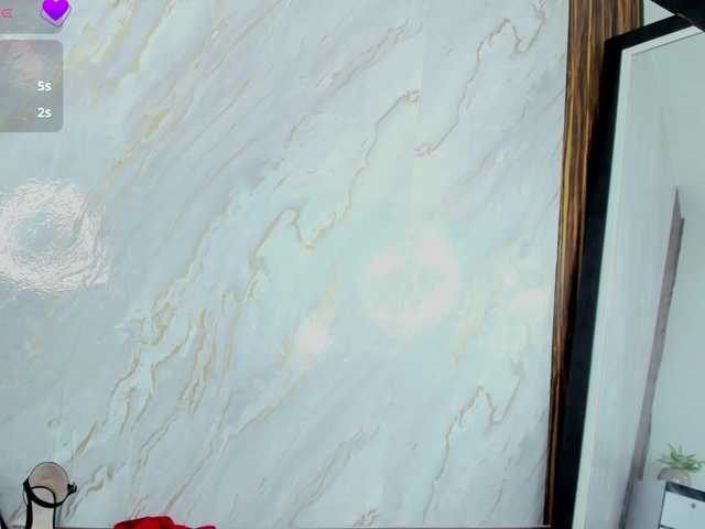 curvymilff from BongaCams