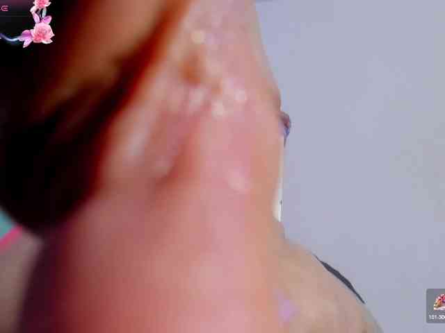 curvymilff webcam