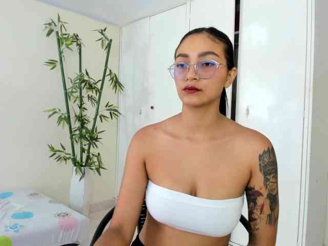 PARKERCINTHIA webcam