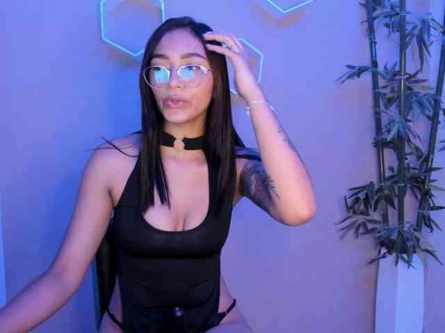 PARKERCINTHIA webcam