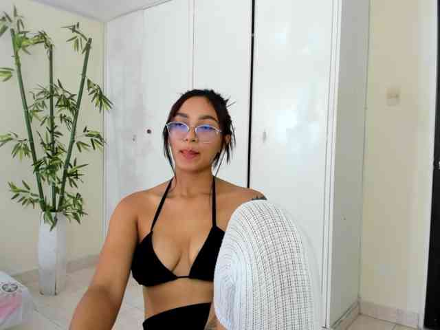 PARKERCINTHIA webcam