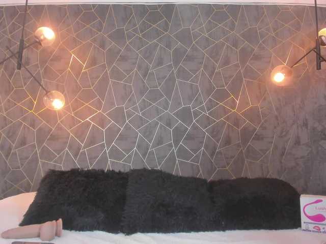 leigh-angels's BongaCams show and profile