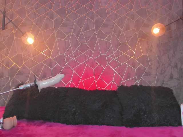 leigh-angels's BongaCams show and profile