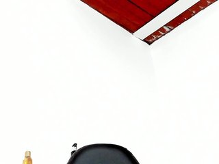 kloe-squirts Porn Show