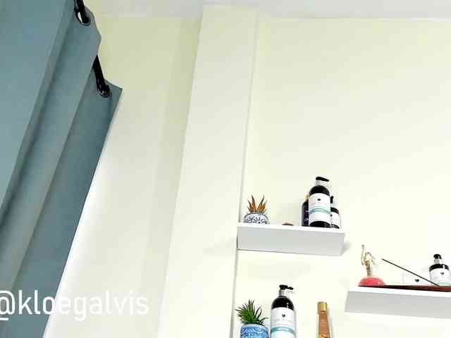kloe-squirts webcam