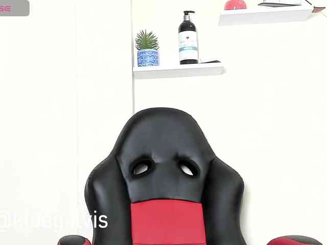 kloe-squirts webcam