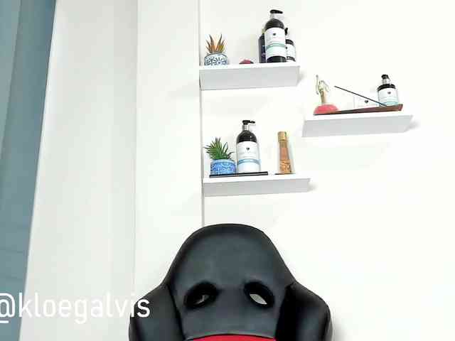 kloe-squirts webcam