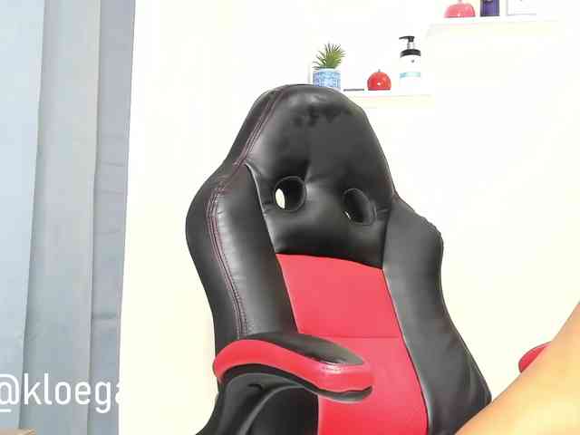 kloe-squirts webcam