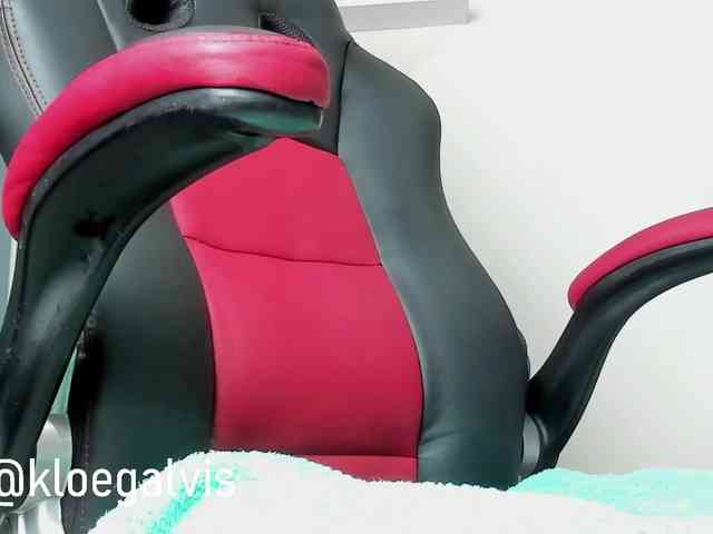 kloe-squirts webcam