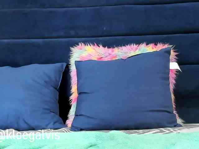 kloe-squirts webcam