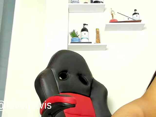 kloe-squirts webcam