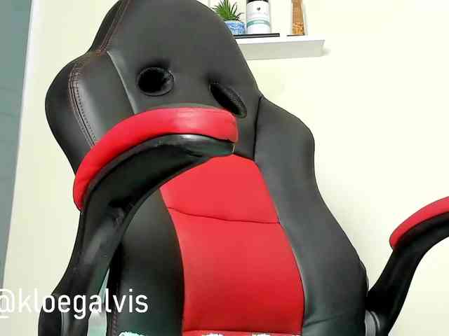 kloe-squirts webcam