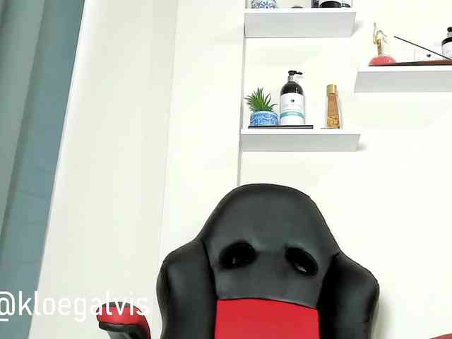 kloe-squirts webcam