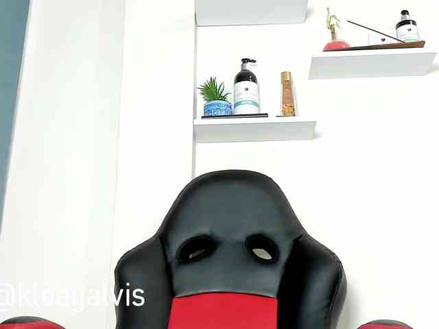 kloe-squirts webcam