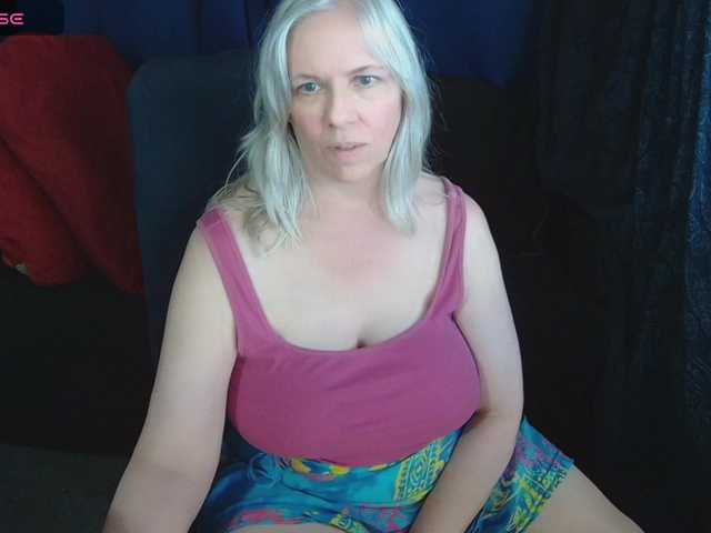 abbinatural's BongaCams show and profile