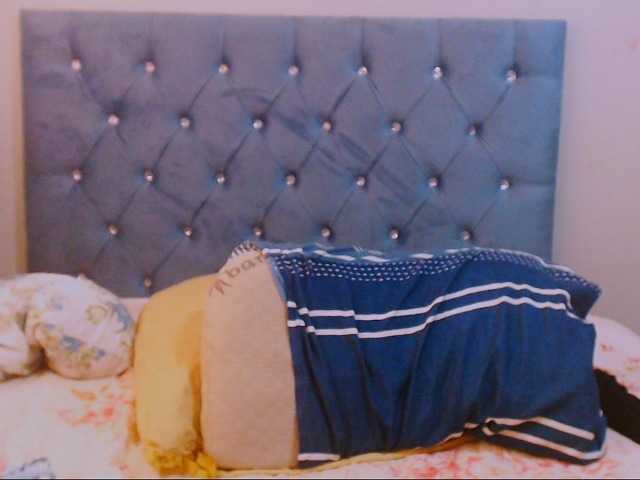 IndianSutraX's BongaCams show and profile