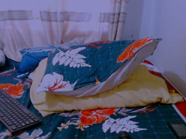 IndianSutraX's BongaCams show and profile