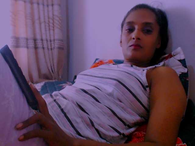IndianSutraX's BongaCams show and profile
