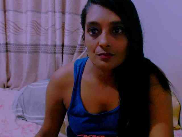 IndianSutraX Live Webcam on BongaCams