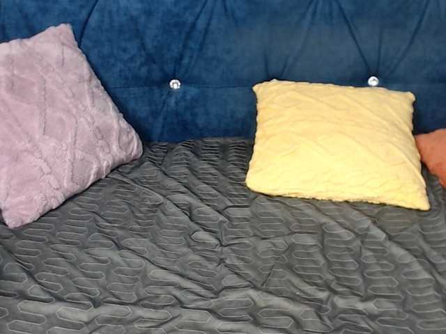 DragonFly7223's BongaCams show and profile