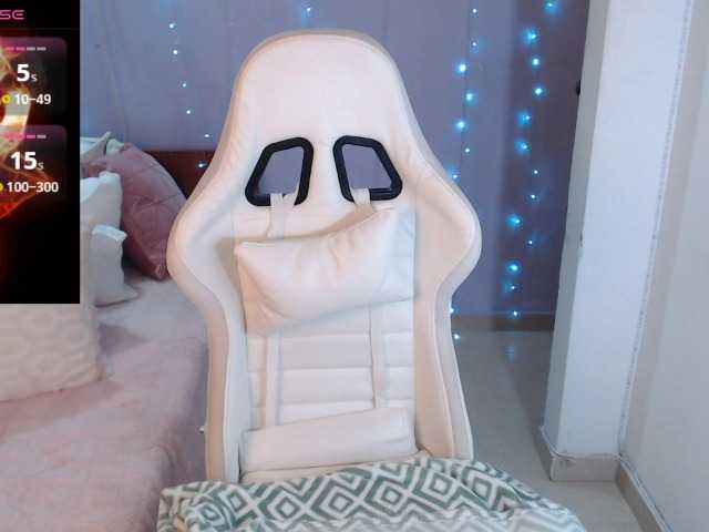 Natysweet22's BongaCams show and profile