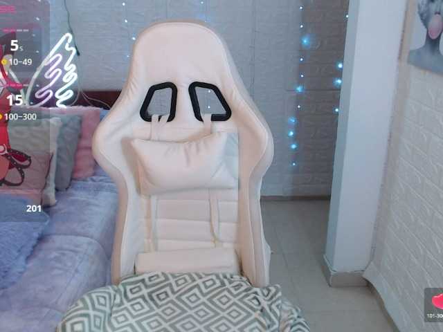 Natysweet22's BongaCams show and profile