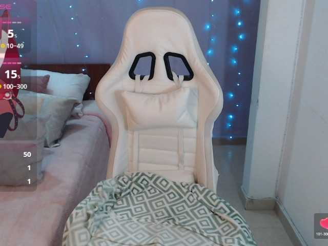 Natysweet22's BongaCams show and profile