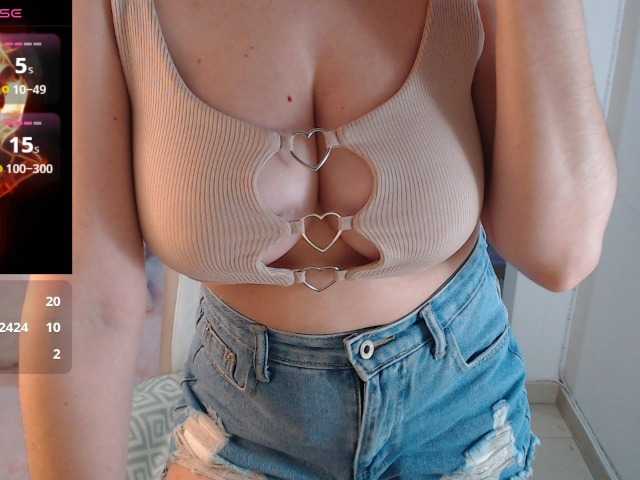 Natysweet22's BongaCams show and profile