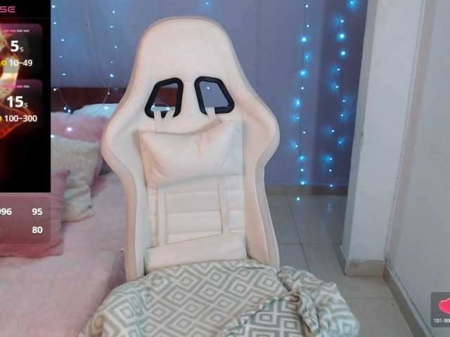 Natysweet22's BongaCams show and profile