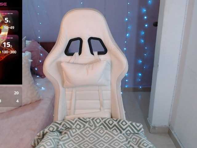 Natysweet22's BongaCams show and profile