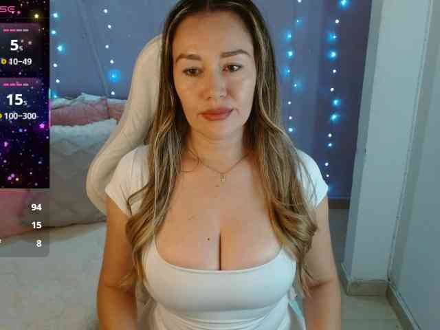 Natysweet22 webcam