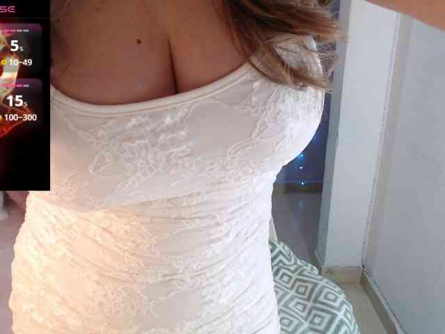 Natysweet22 Live Webcam on BongaCams