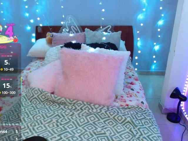 Natysweet22 webcam
